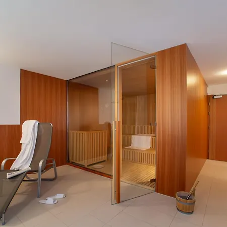 Nives Auberge de jeunesse