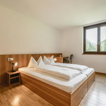 Nives Auberge de jeunesse Sulden
