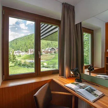 Auberge de jeunesse Nives